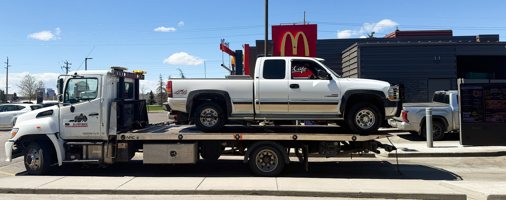 Cochrane Towing Service, Tow Truck Service and Flatbed Towing Services
